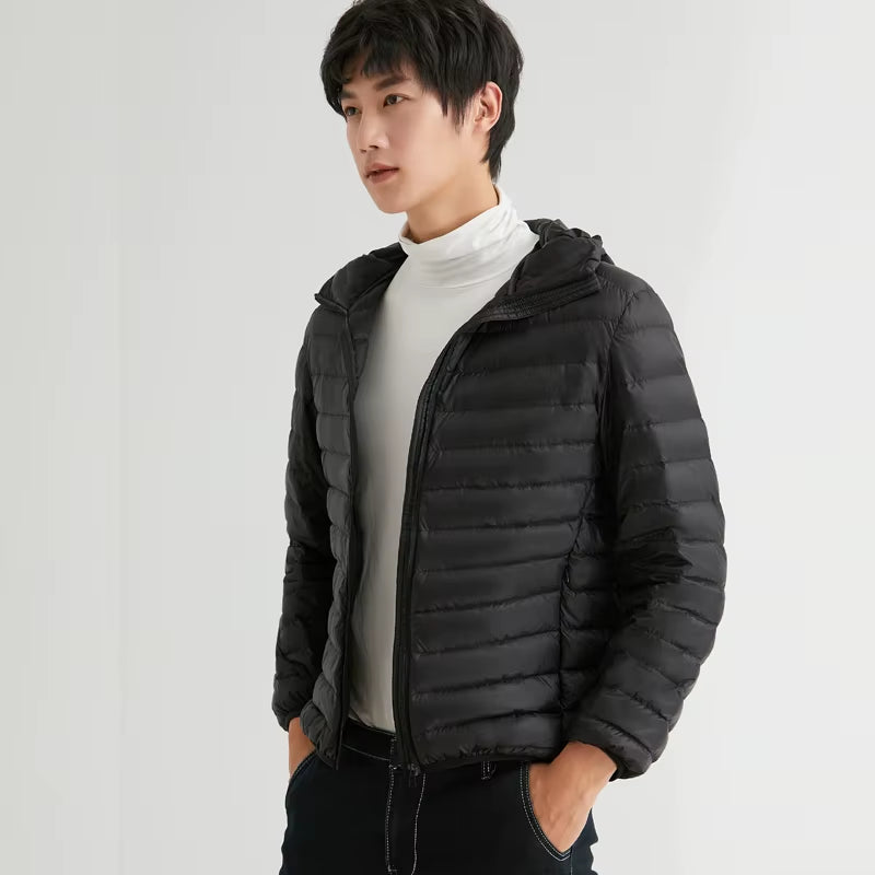 Man 90% Duck down Hooded Jacket Winter Autumn Coat Men Ultra Light Jackets Warm Outwear Parkas Outdoors Campaign Clothes