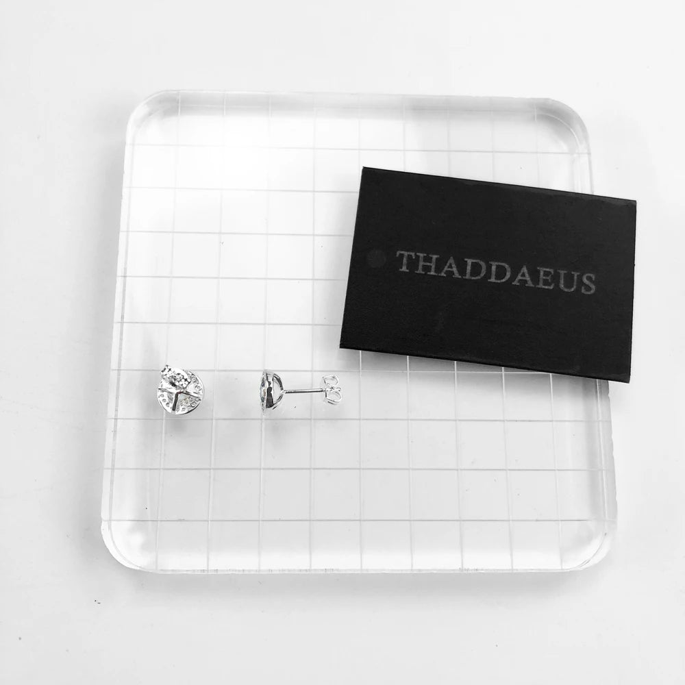 Round Light Blue Studs Earrings Europe Style Fine Jewerly for Women Classic Crystal Gift in 925 Sterling Silver