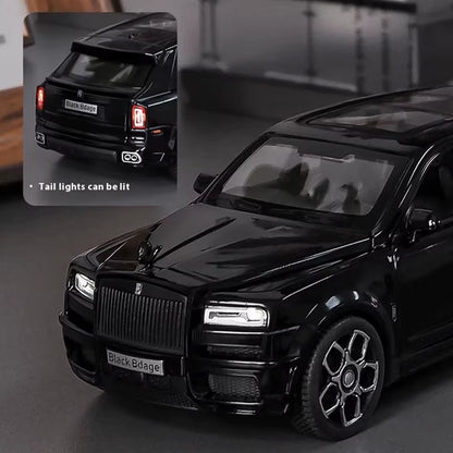 1:32 Luxury Business Car Alloy Model, Unique Decorations of the Car Center Console, Cool Sound and Light, High-End Fun Ornaments