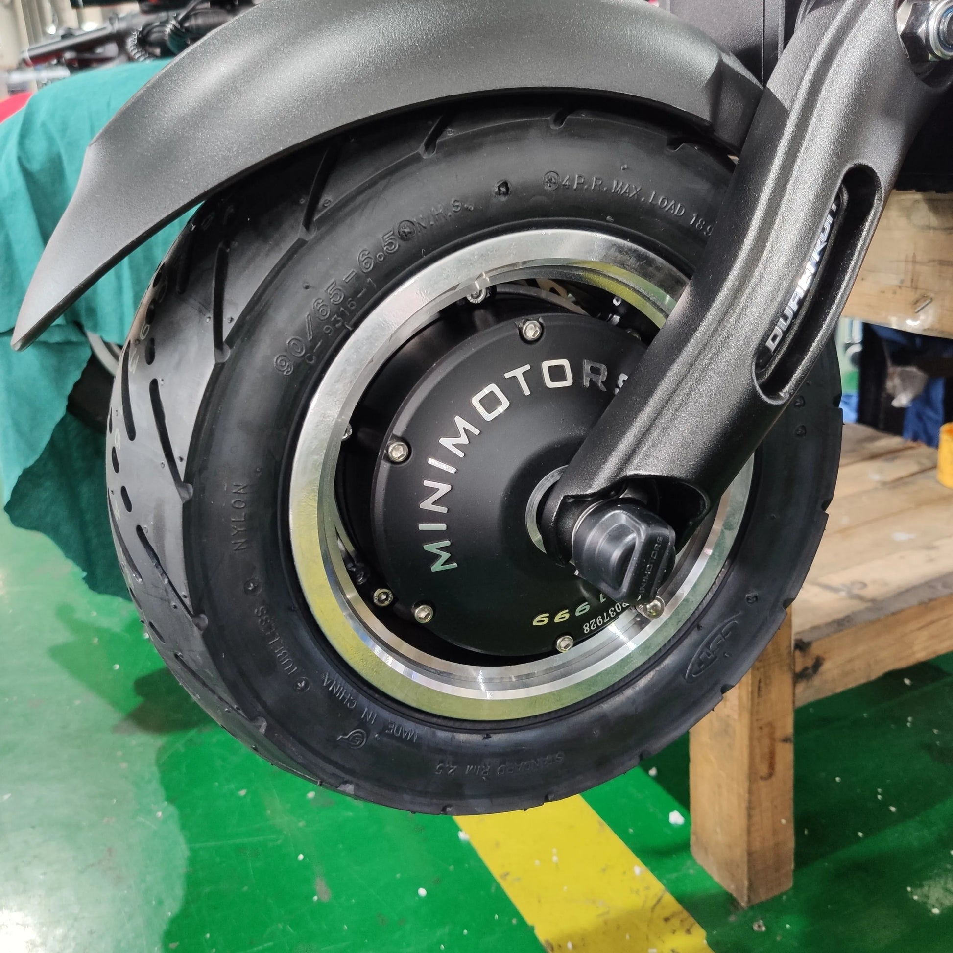 Motor of  THUNDER Electric Scootor Thunder with Tire Power Driver Engine Minimotors