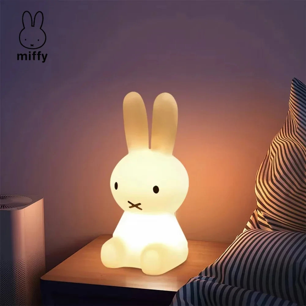 Night Light European Creative Children Cute Kawaii Bedroom Bedside Lamp Living Room Floor Atmosphere Light Toy Gift