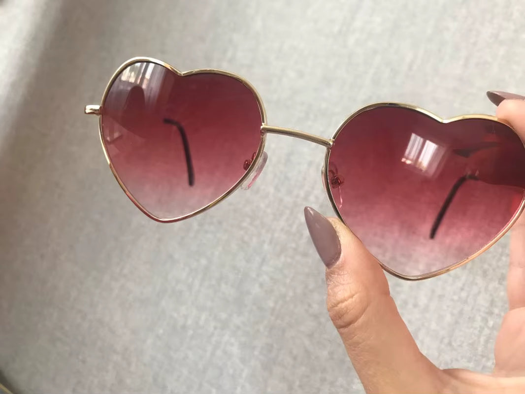 Ladies Heart Shaped Sunglasses Metal Women Brand Designer Fashion Rimless LOVE Clear Ocean Lenses Sun Glasses Oculos UV400