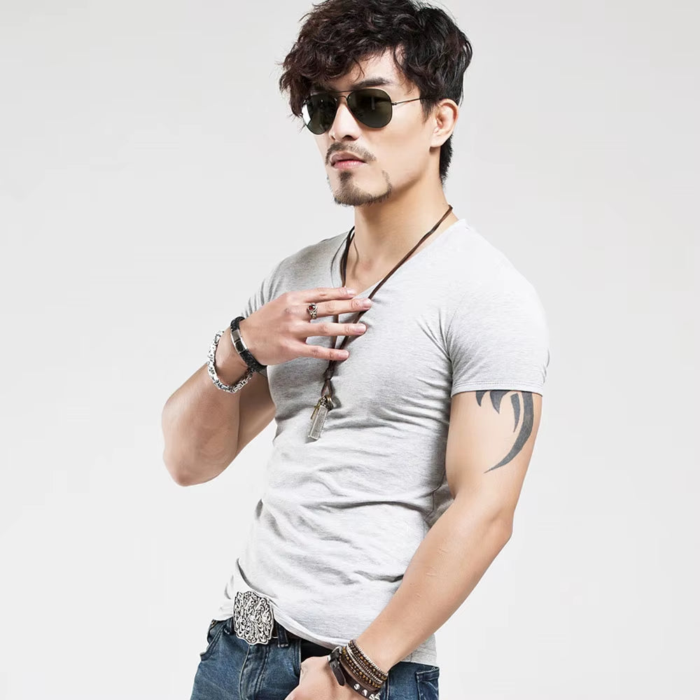 2025  Brand New Men T Shirt 10 Colors Fitness Mens T-Shirts V Neck Man T-Shirt for Male Clothing Tshirts S-5XL Tops Tees