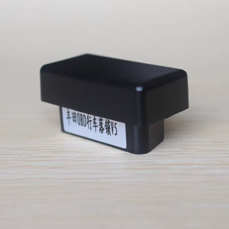 Car Auto OBD Plug and Play Speed Lock Unlock Device for Toyota Corolla/Aqua/Camry/Prado/Rav4/Auris/Chr/Sienta